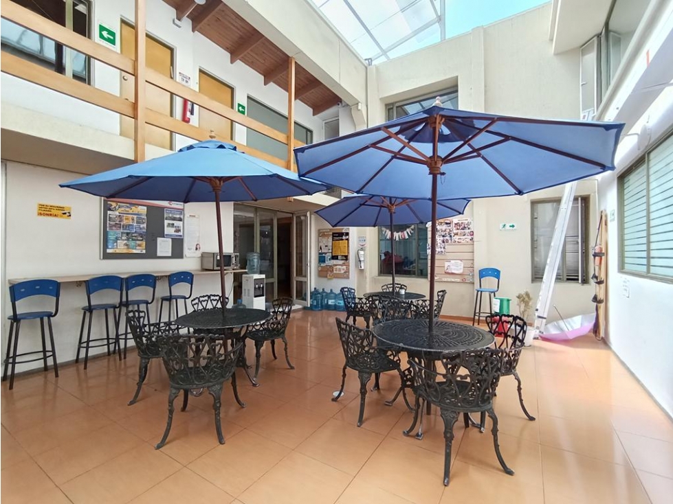 Casa La Castellana: 850m2 construidos / lote 596m2 — foto 4