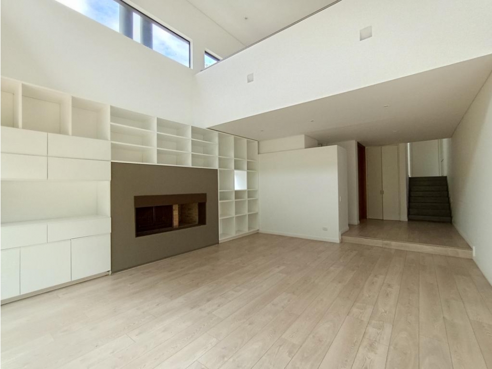 Casa La Pradera: 298m2, jardín, terrazas, 3H y 3.5B / Clubhouse — foto 4