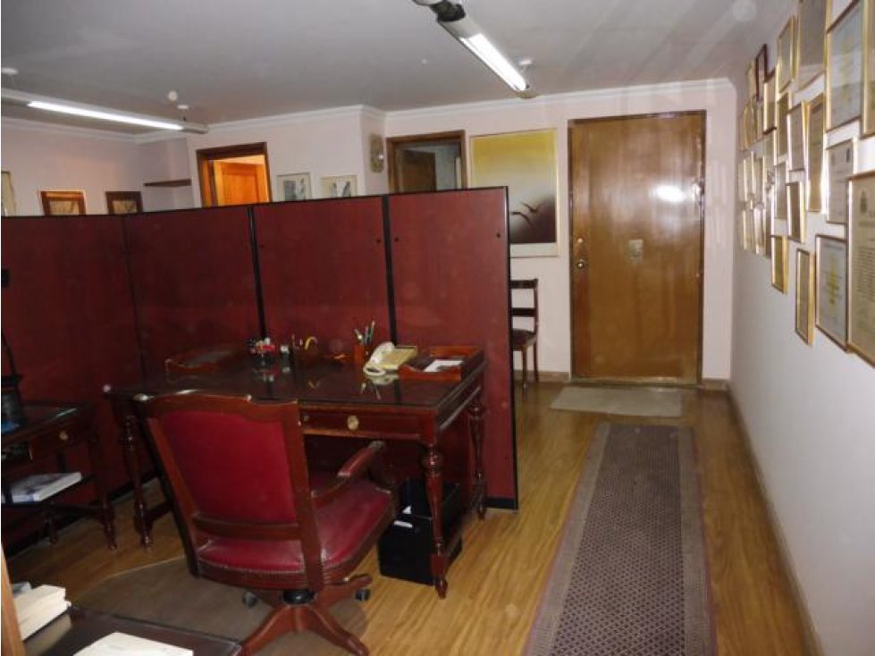 Oficinas Chicó Reservado: 59m2, 1 baño y 2 garajes — foto 5