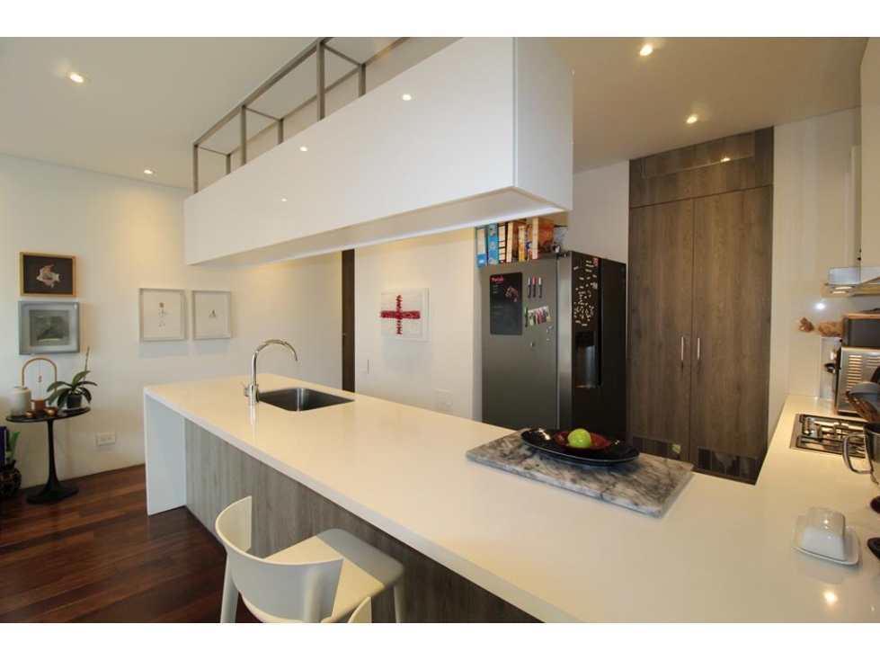 Apto Rosales: 60m2, 1 cuarto, 1.5 baños y 2 garajes — foto 5