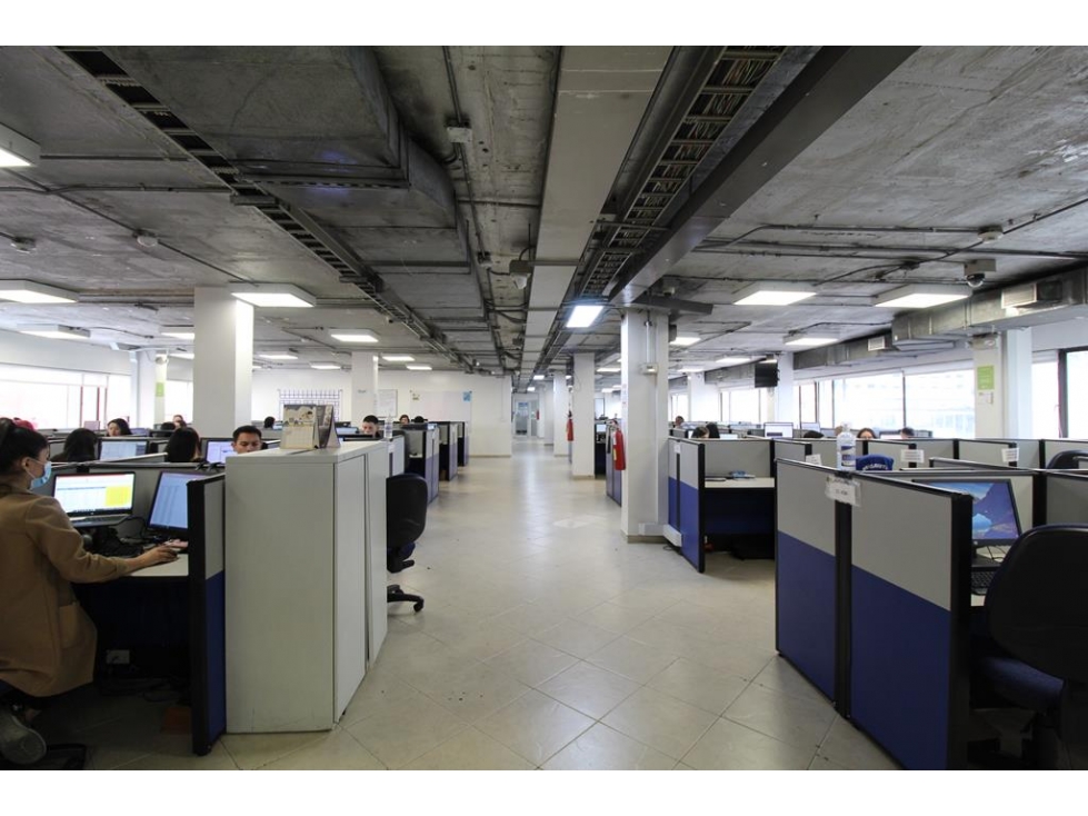 Oficinas Centro Internacional: 1011m2 — foto 5