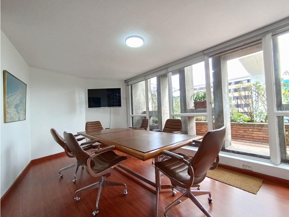 Local con oficinas en Chapinero: 1669m2 — foto 5