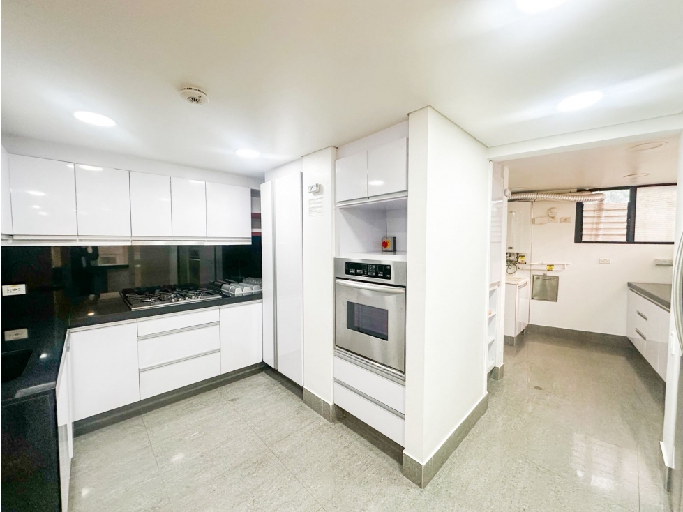 Apartamento en venta en El Nogal: 142 m2, Bogota — foto 5
