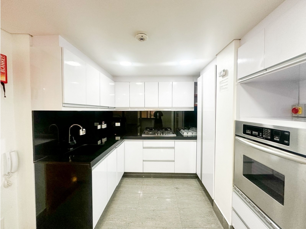 Apartamento en venta en El Nogal: 142 m2, Bogota — foto 6