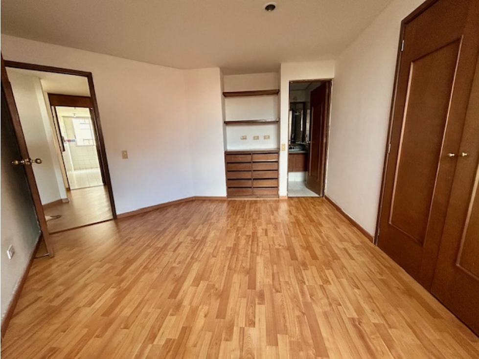 APARTAMENTO EN ARRIENDO EN CHAPINERO ALTO — foto 2