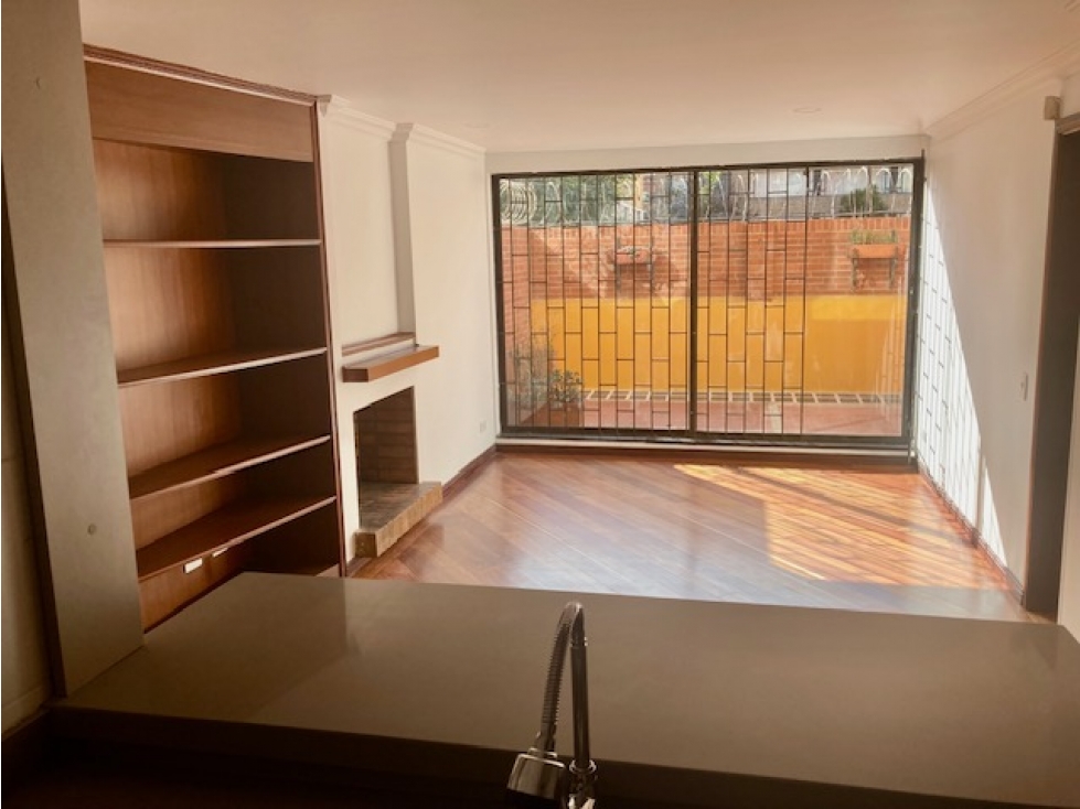 APARTAMENTO EN ARRIENDO EN CHICO NAVARRA — foto 3