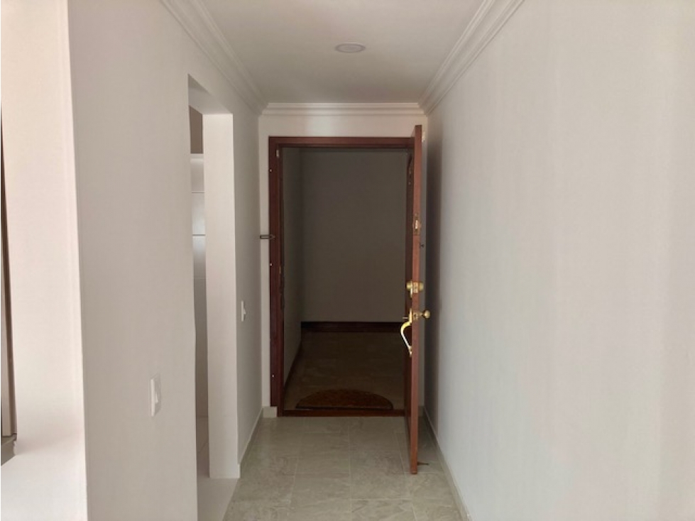 APARTAMENTO EN ARRIENDO EN CHICO NAVARRA — foto 6