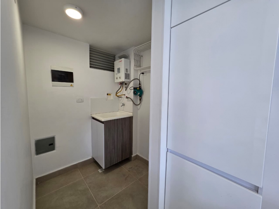 Arriendo Apartamento Súramerica — foto 4