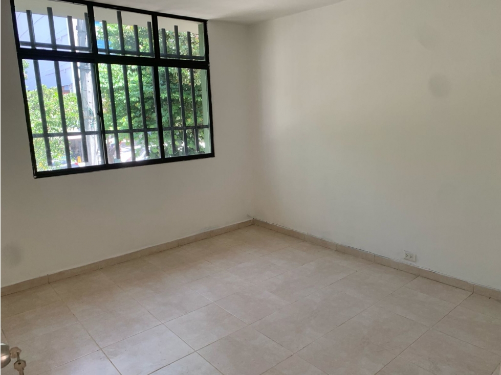 Arriendo Local - Oficina en Laureles - Avenida 33 — foto 5