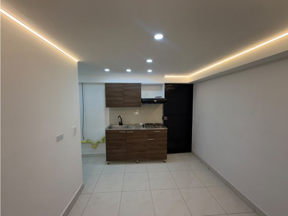 Arriendo Aparta Estudio Prado Centro — foto 2