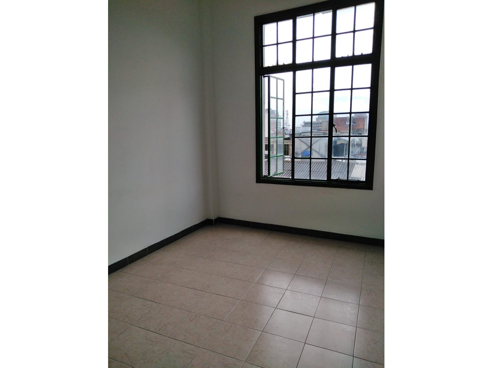 Venta Oficina Centro de Medellín — foto 3