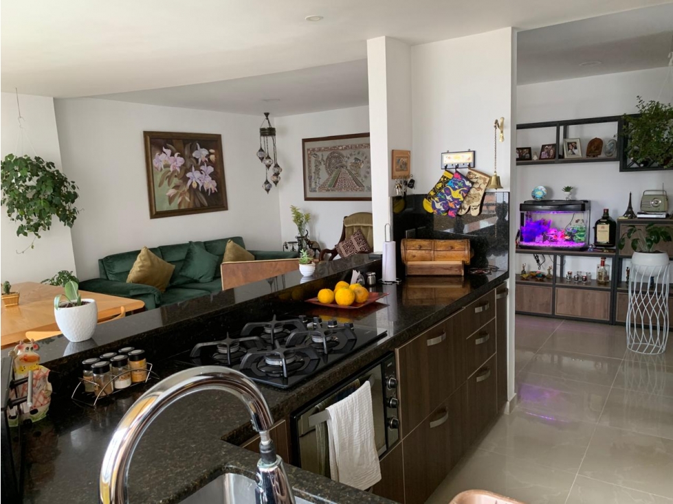Venta Apartamento Loma de Los Bernal — foto 2
