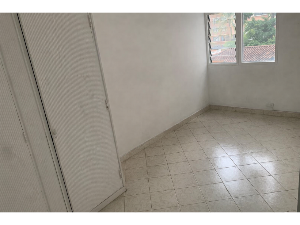 Arriendo Apartamento Laureles — foto 6