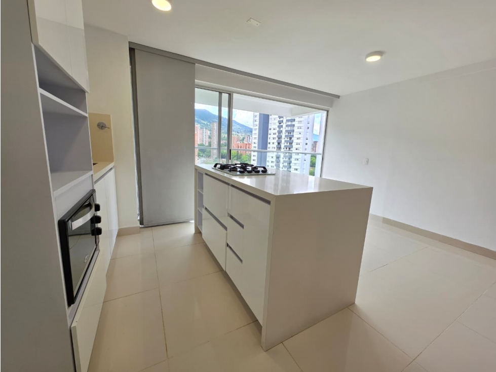 Arriendo Apartamento Súramerica — foto 3