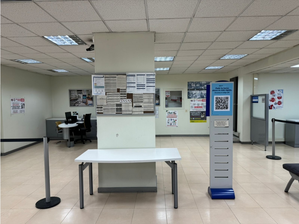 LOCAL CENTRO DE BOGOTA - 1