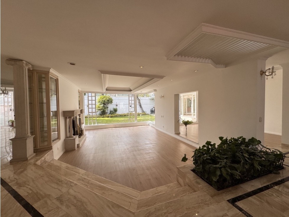 Casa en Venta Santa Ana Oriental 810 m2 — foto 2