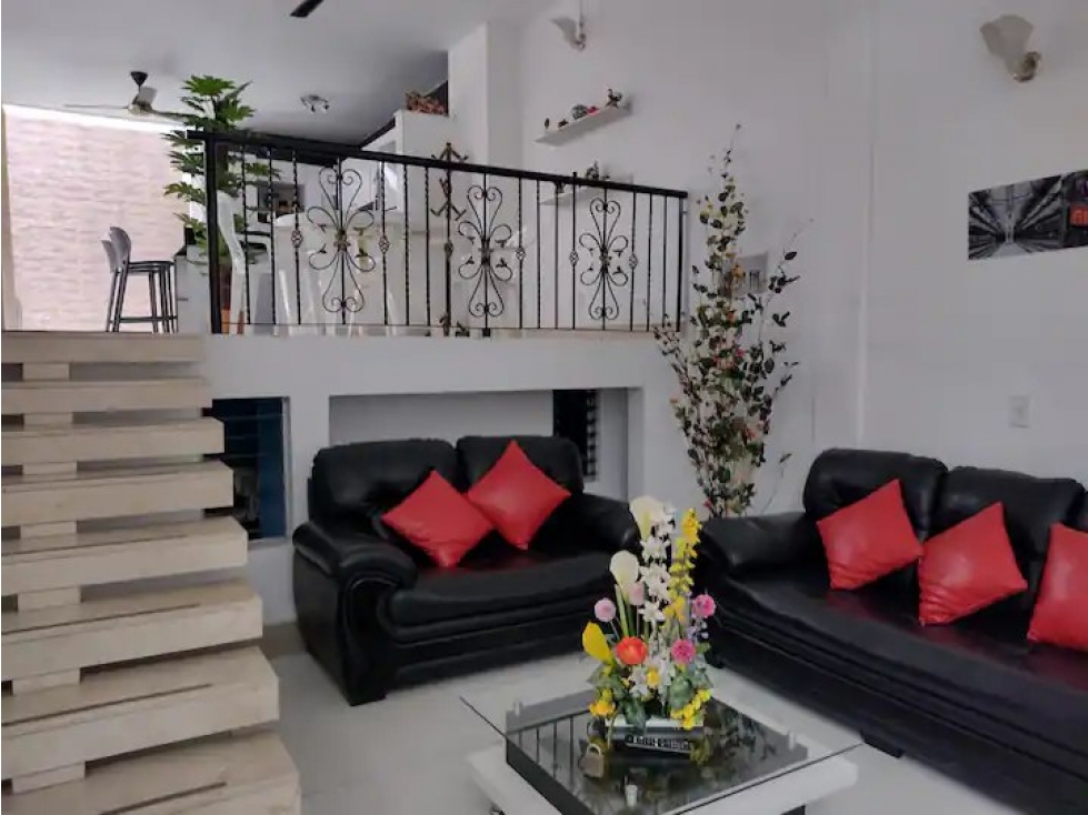 Venta de Casa Rentable Girardot 259 m2
