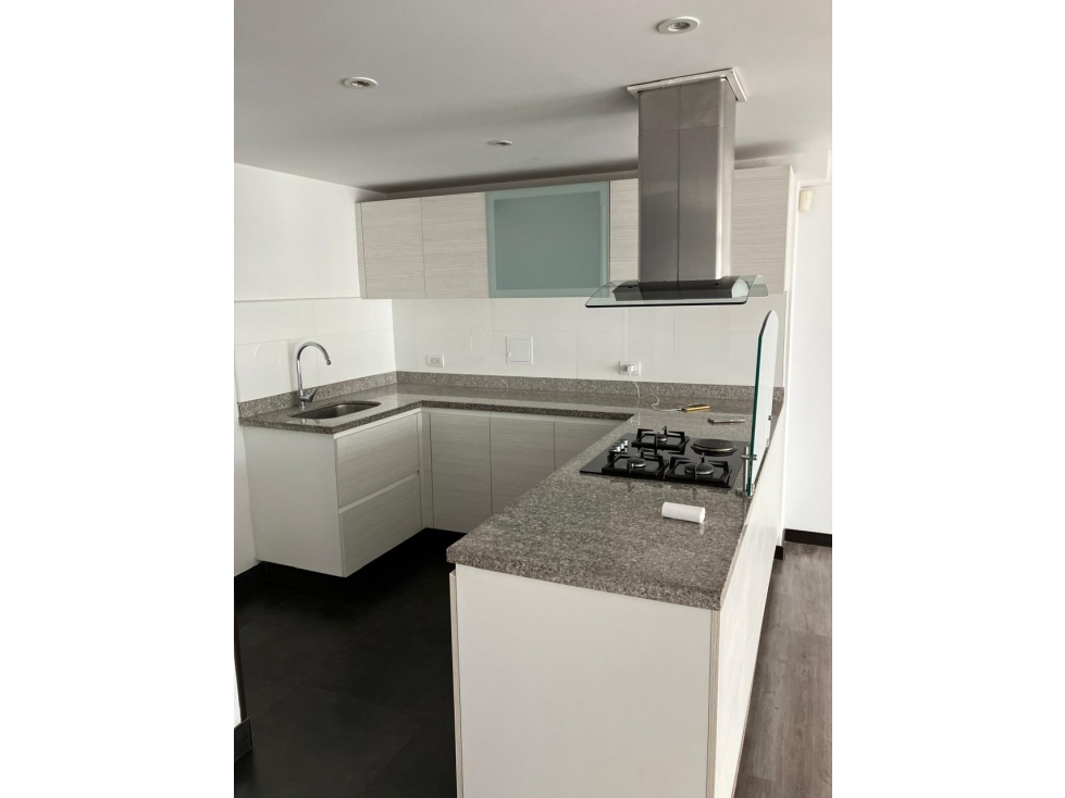 Vendo en Apartamento Castellana160 m2 — foto 2