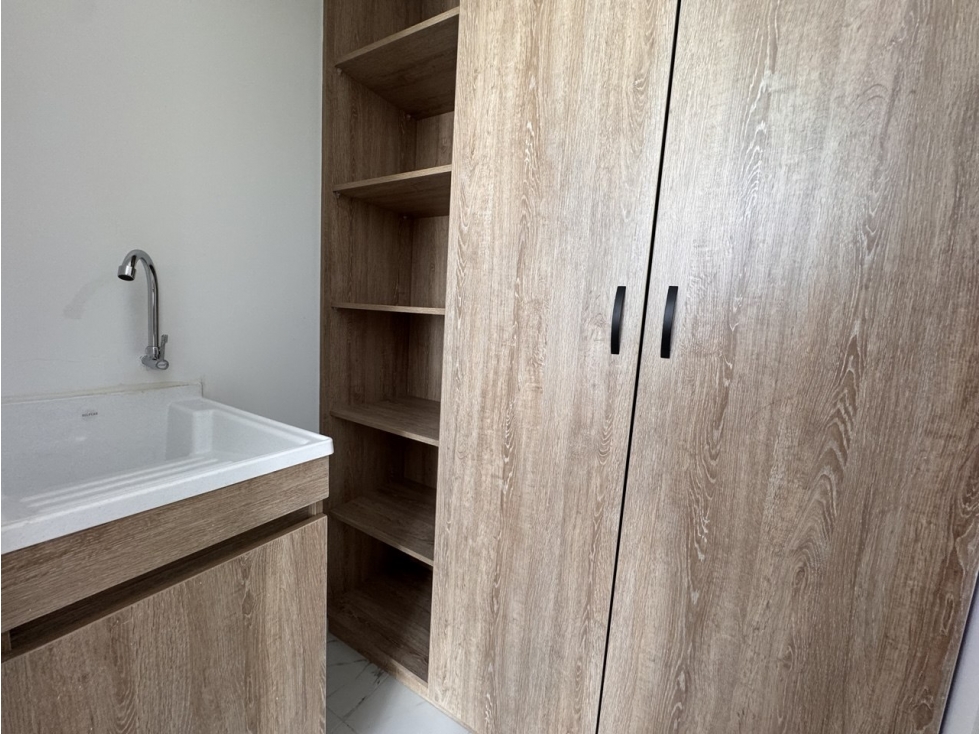 Arriendo Apartaestudio u Oficina Canódromo 21 m2 — foto 4
