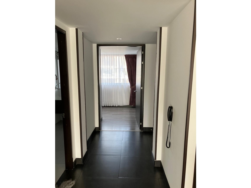 Vendo en Apartamento Castellana160 m2 — foto 4