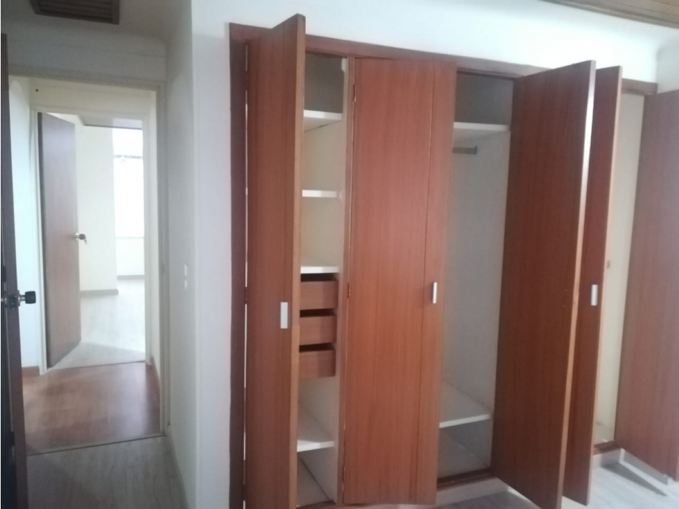 Apartamento en venta 92 m2 Cedritos — foto 6