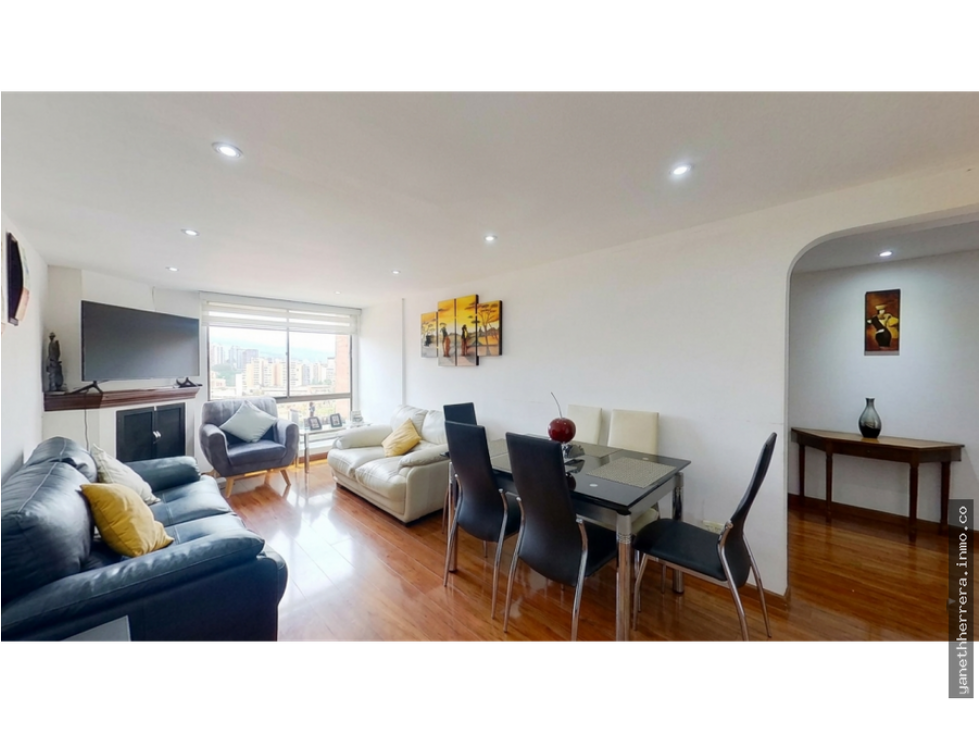 Venta de Apartamento Alhambra 77 m²