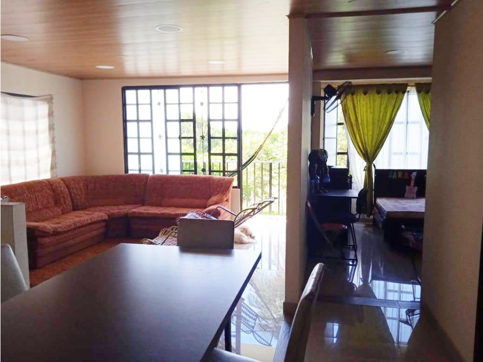 Vendo Casa en el Guamo 216 m2 - 3
