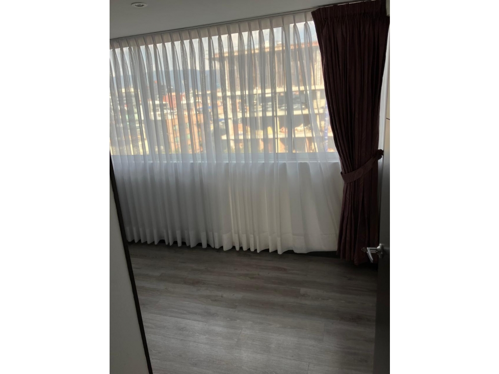 Vendo en Apartamento Castellana160 m2 — foto 5
