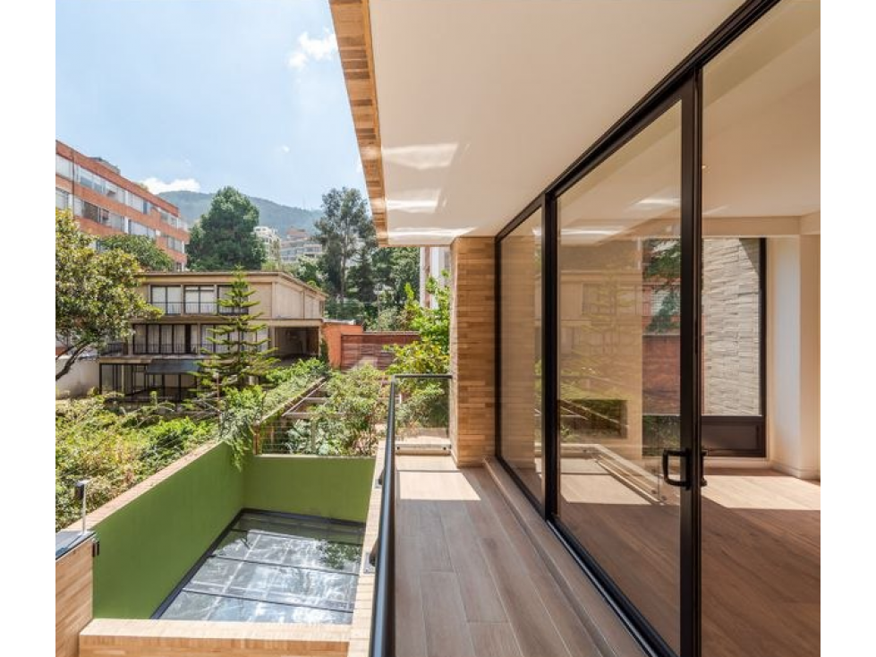 Vendo en Apartamento en la Cabrera 134 m2
