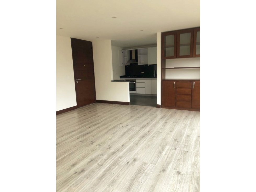 Vendo Apartamento con Vista Exterior Alcala 67 mts — foto 2