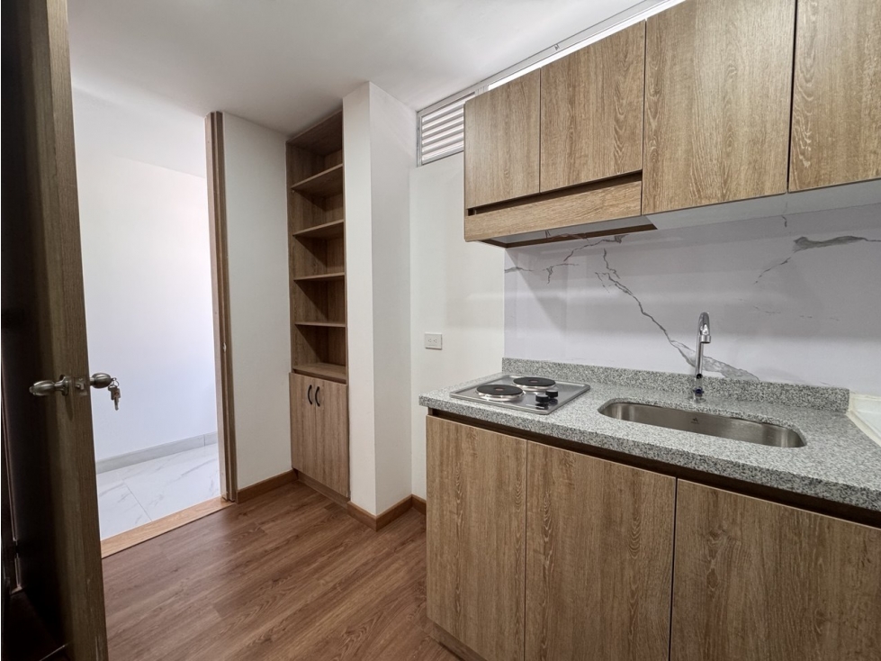 Arriendo Apartaestudio u Oficina Canódromo 20 m2