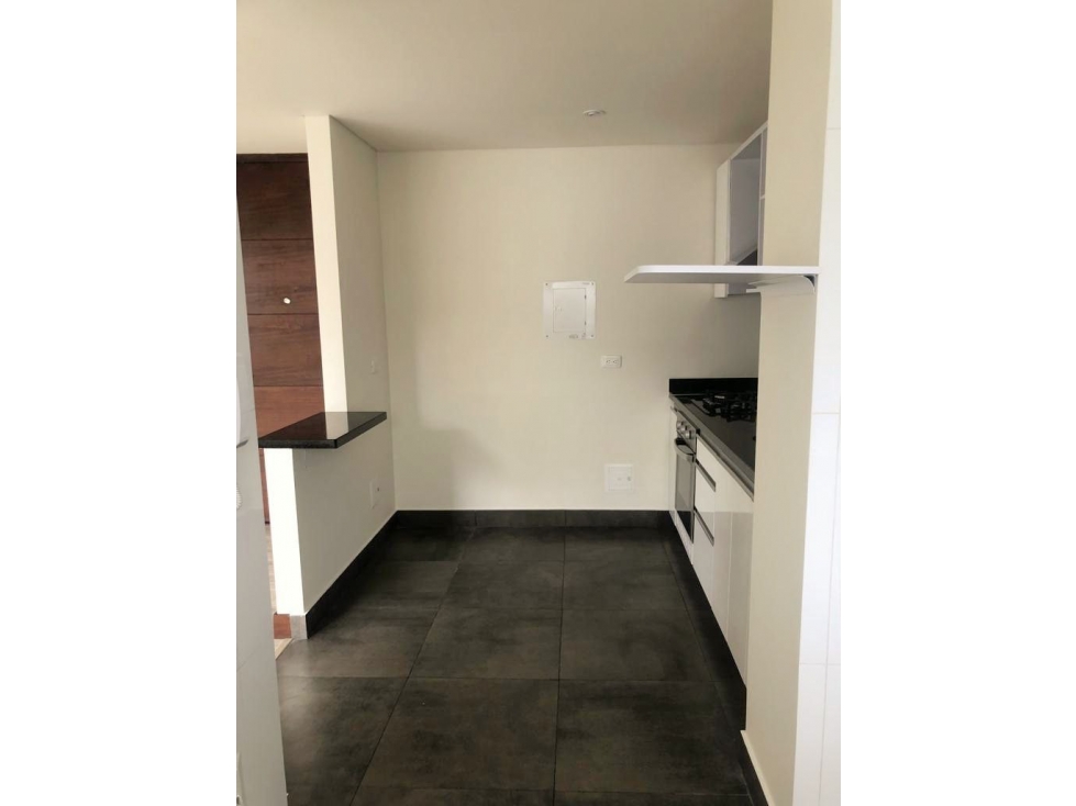 Vendo Apartamento con Vista Exterior Alcala 67 mts — foto 4