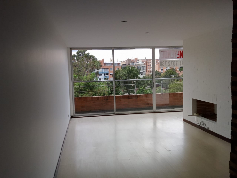 Vendo Apartamento Calleja 107 M2