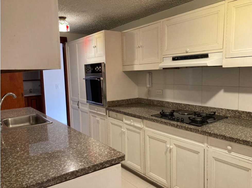 Apartamento en venta Multicentro 140 m2 — foto 4