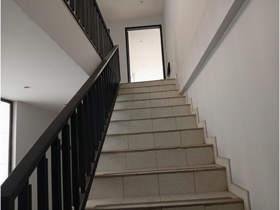 EDIFICIO ARRIENDO - VENTA- ANTIGUO COUNTRY — foto 4