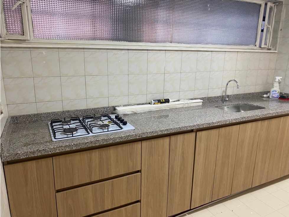 Apartamento venta alhambra — foto 5