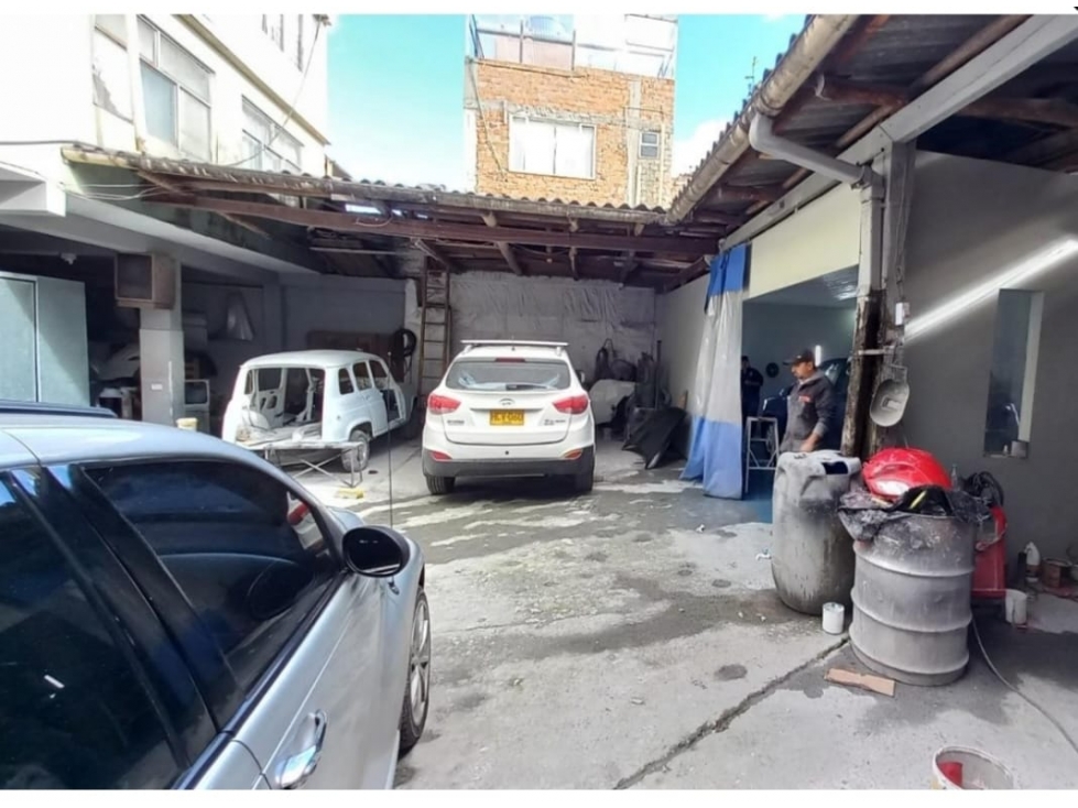 VENDO CASA CON LOCAL COMERCIAL BARRIO OBRERO IPIALES - 4