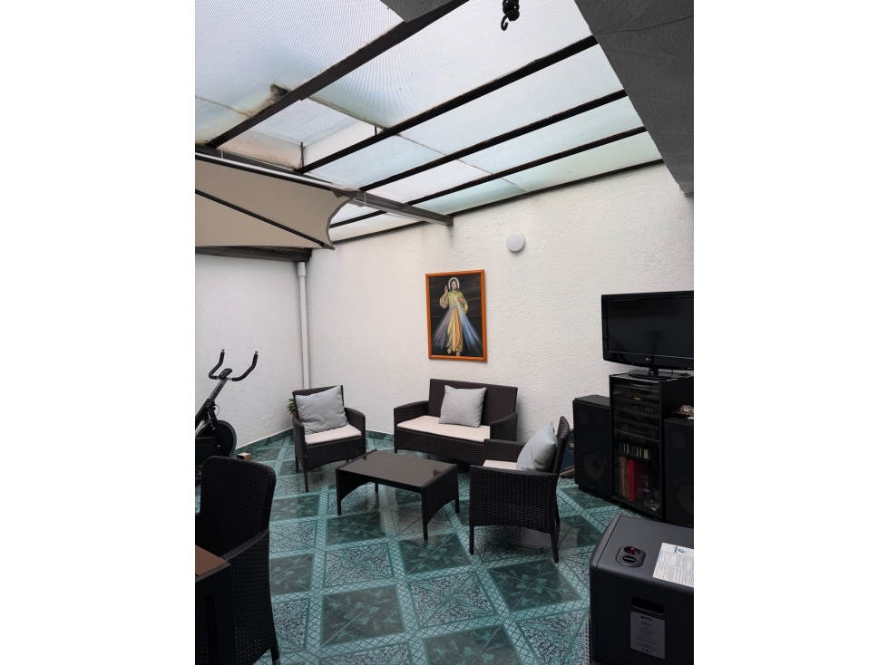 CASA EN VENTA BARRIO LOS TRIGALES — foto 4