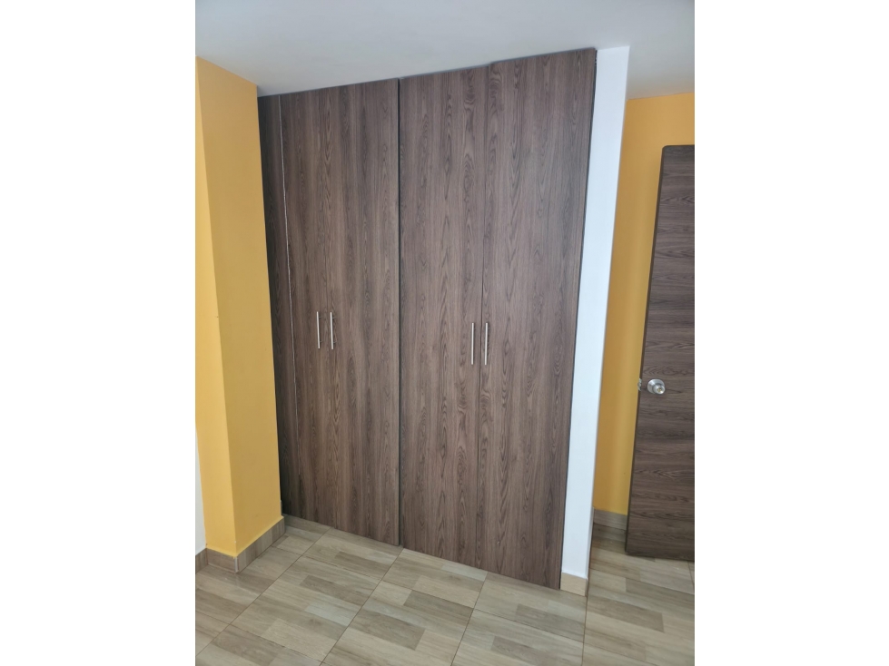 CASA EN VENTA CON 3 APARTAMENTOS Y TERRAZA SECTOR ALTAMIRA — foto 3