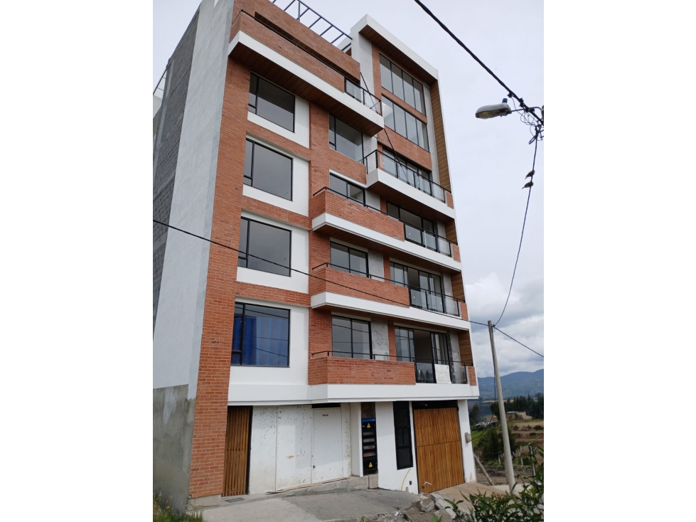 APARTAMENTO EN ARRIENDO EDIFICIO VISTA SUR SECTOR PRADOS DEL OESTE - 1