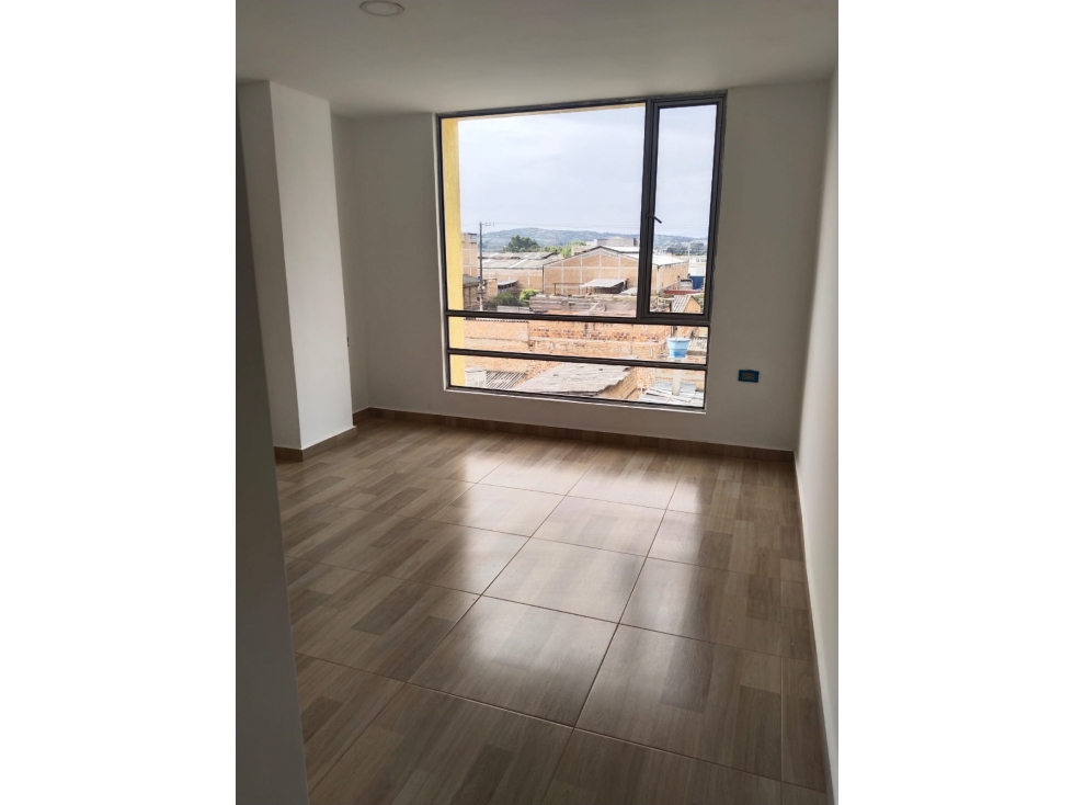 VENDO APARTAMENTO BARRIO CENTENARIO - 6