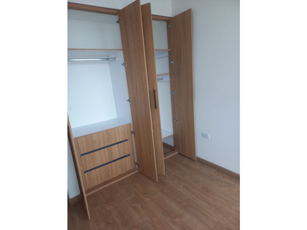 APARTAMENTO EN ARRENDAMIENTO EDIFICIO MARANDA — foto 5