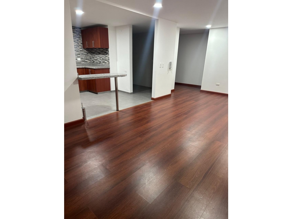 VENDO APARTAMENTO EDIFICIO LOS ALMENDROS - 2