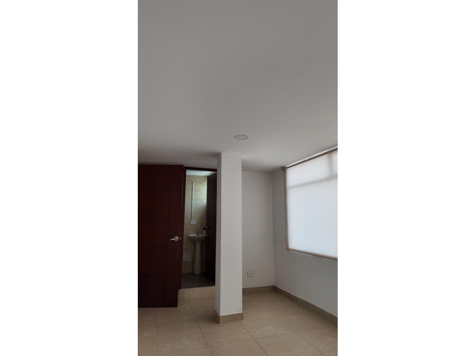 APARTAMENTO EN ARRIENDO PARA ESTABLECIMIENTO COMERCIAL — foto 5