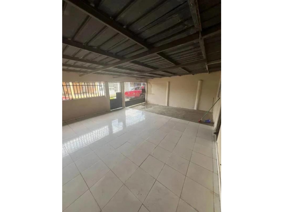 VENTA DE CASA EN LA SIESTA DE TOCUMEN - 1