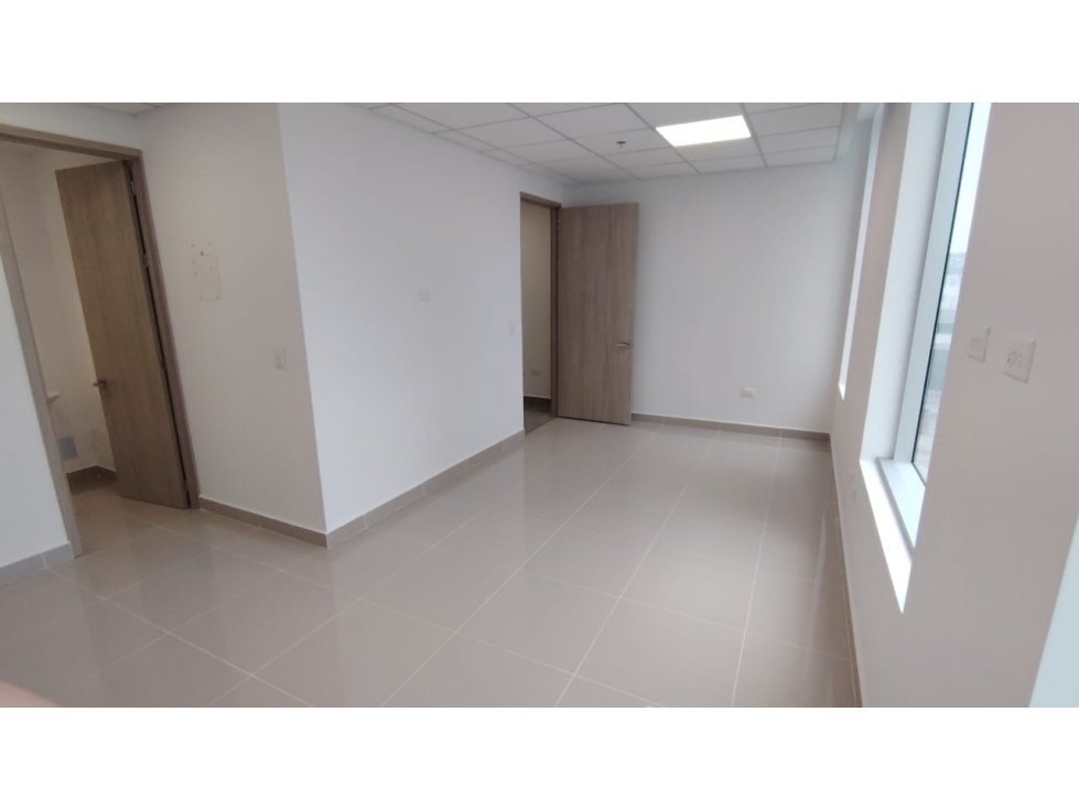 ARRIENDO CONSULTORIOS SECTOR PORTO AZUL canon+adm+IVA — foto 6