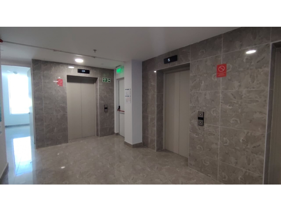 ARRIENDO CONSULTORIOS SECTOR PORTO AZUL + IVA — foto 3
