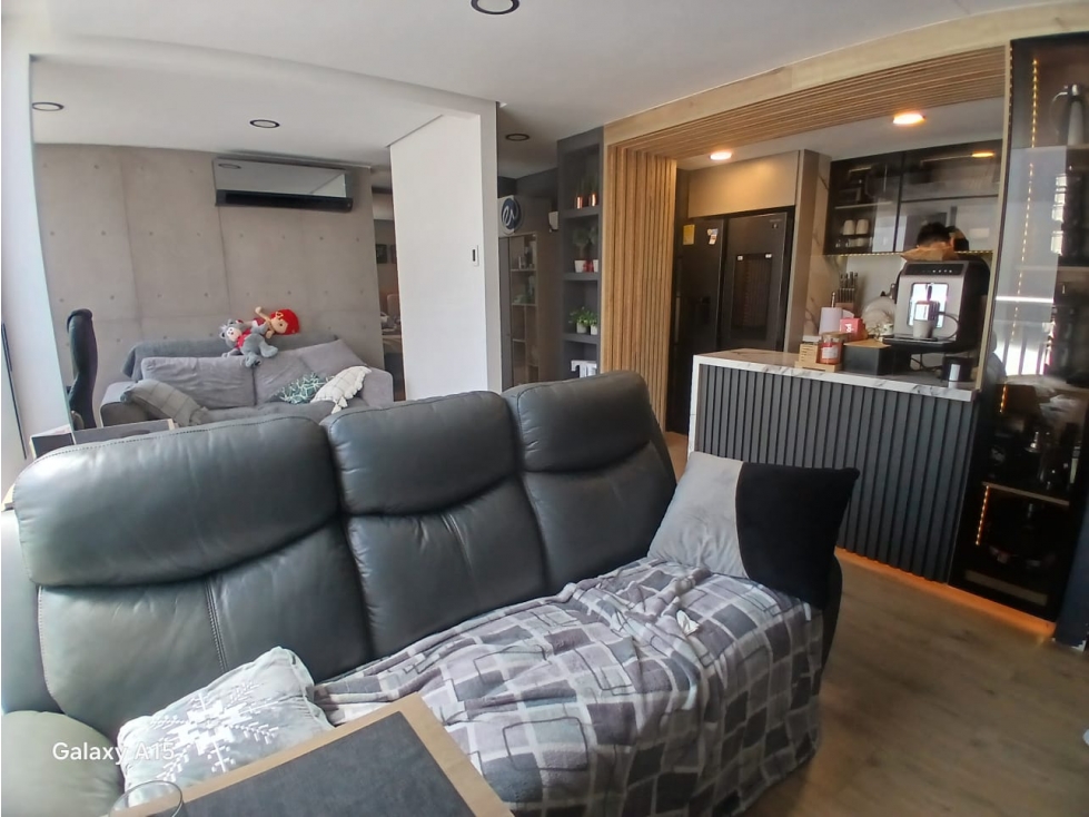 VENTA APARTAMENTO ALAMEDA DEL RIO