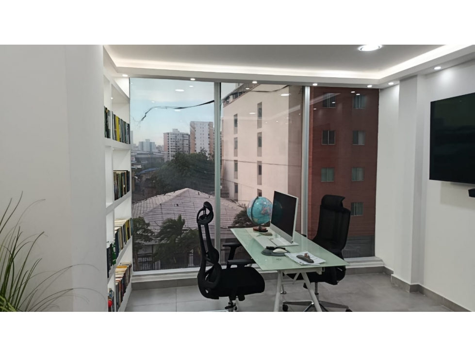 ARRIENDO OFICINA EN LAS DELICIAS — foto 2