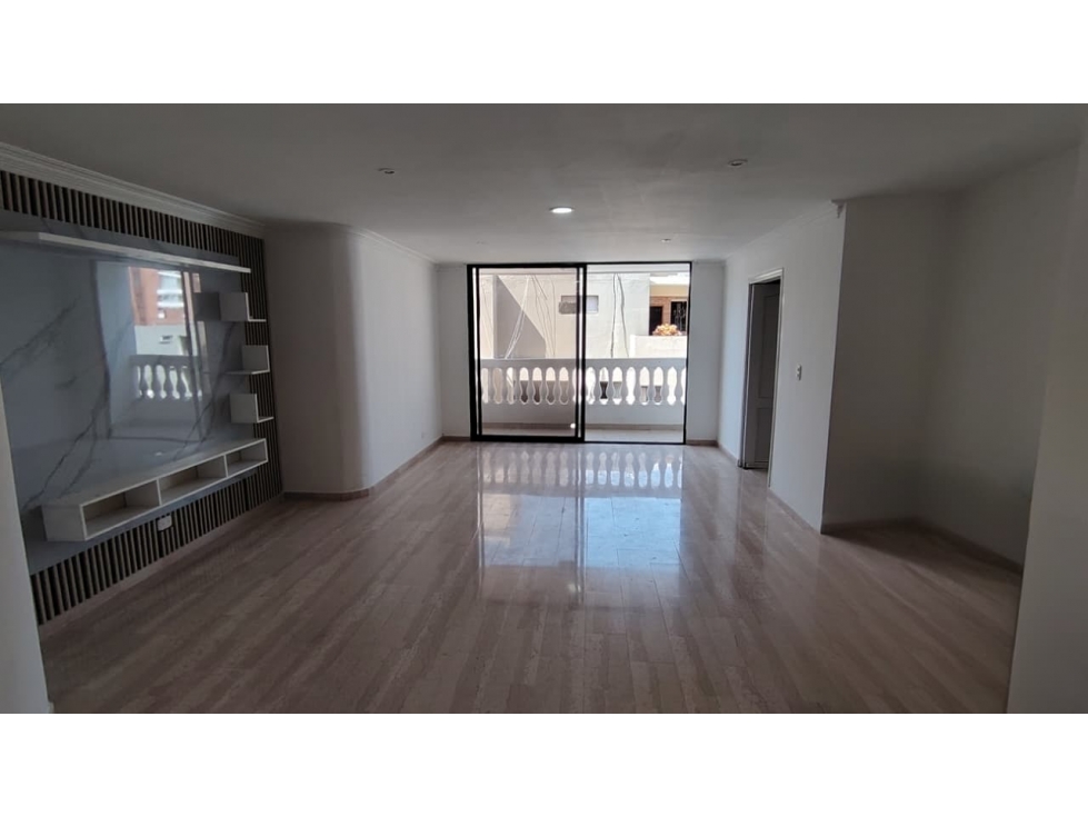 ARRIENDO APARTAMENTO RIOMAR
